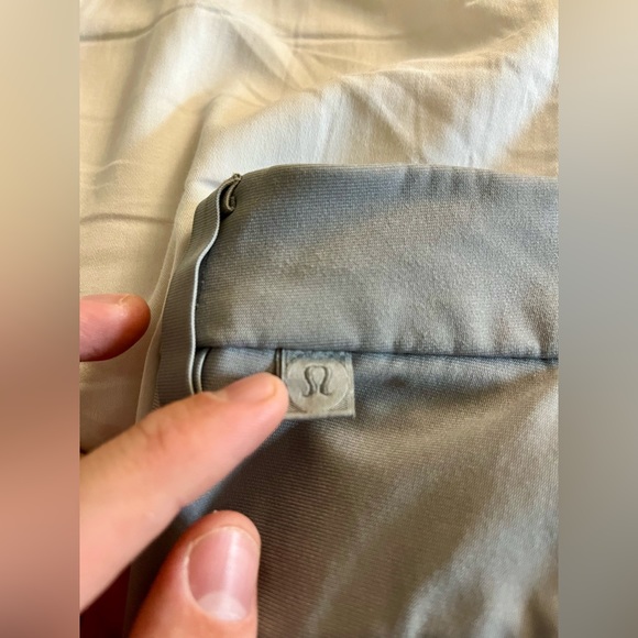 Men’s Lululemon ABC Pants - Picture 3 of 4